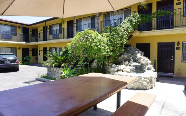 Casa Bella Inn