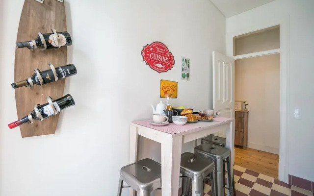 Stylish Apartment near Av Liberdade