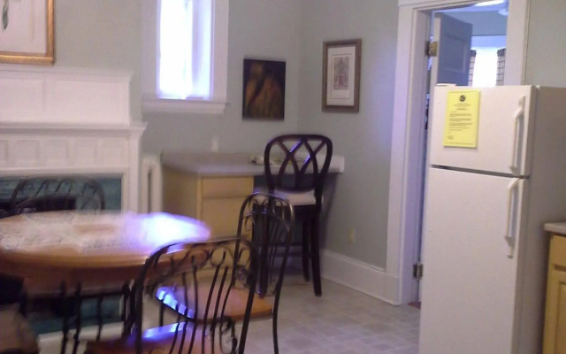 Chipman Hill Suites on Mecklenburg