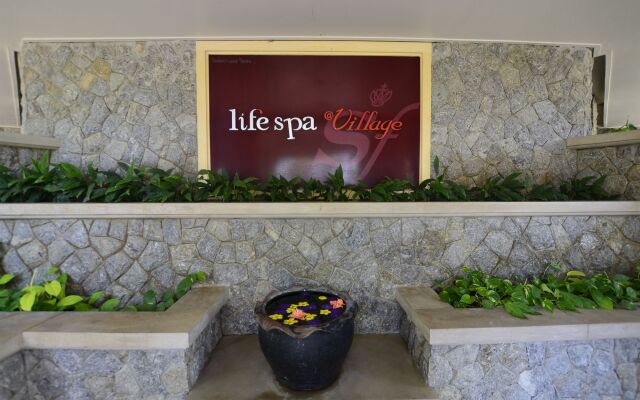 Springfield Village Golf & Spa