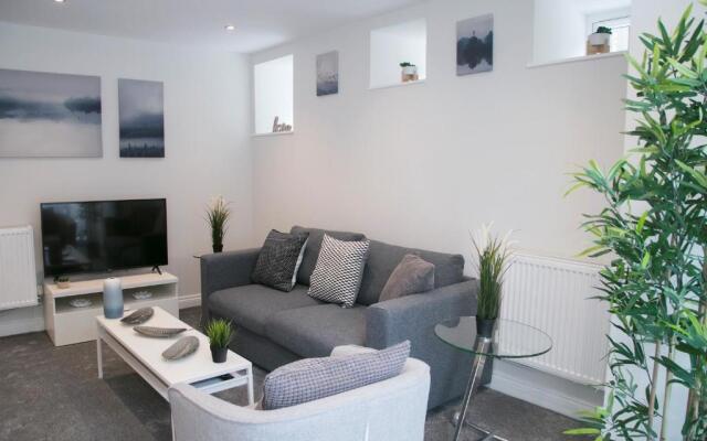 71 East Parade