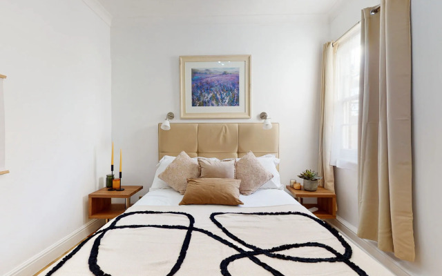 Park Lane Apartments - Clarges St