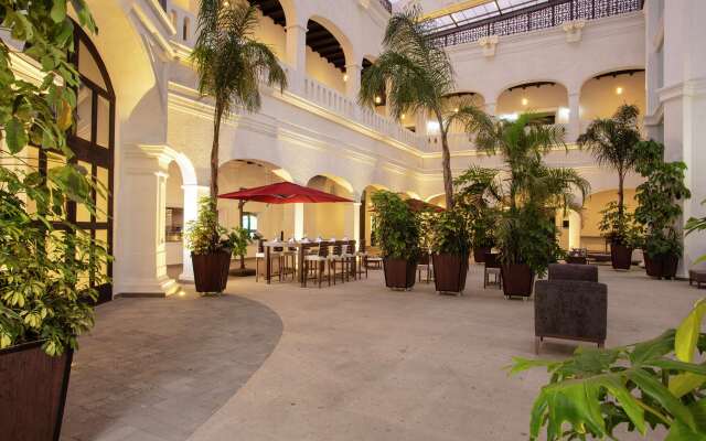 DoubleTree by Hilton Toluca