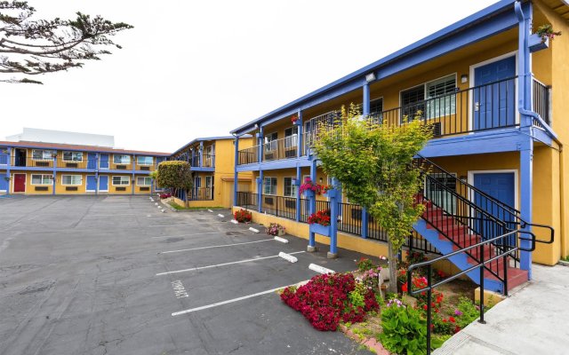 SureStay Hotel by Best Western Seaside Monterey