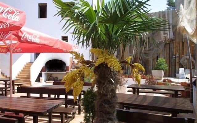Hotel Miramare Njivice