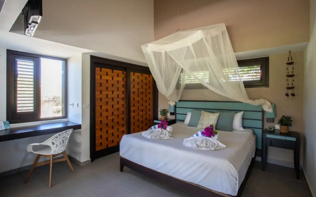 Blue Bay Bungalows - The Garden