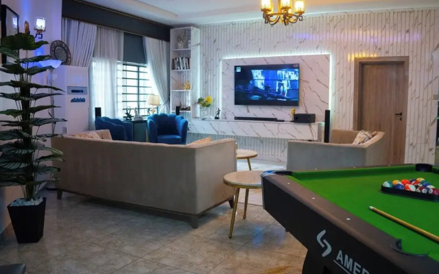 Supreme Apartments