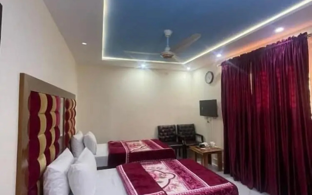 Royal Palace Hotel Lahore