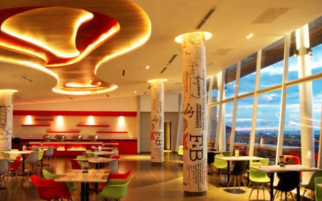 ibis Padang Hotel