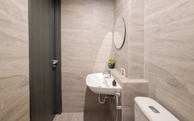 Studio Apartment Near Binus @Alam Sutera At Collins Boulevard