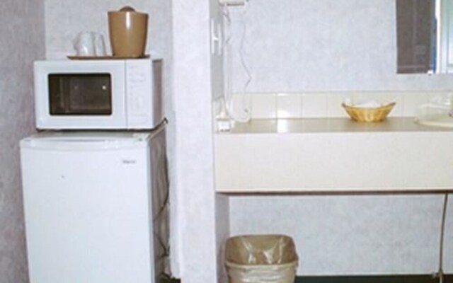 Red Carpet Inn & Suites Hammonton