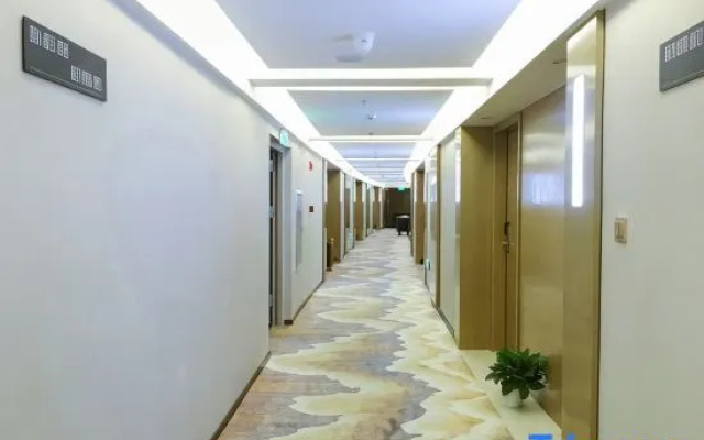 Jindu Hotel (Guangzhou Railway Station Sanyuanli Subway Station Branch)