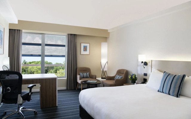 DoubleTree by Hilton Darwin Esplanade