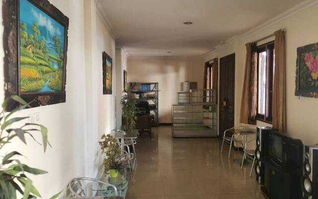 OYO Life 93202 Pentagon Homestay Syariah
