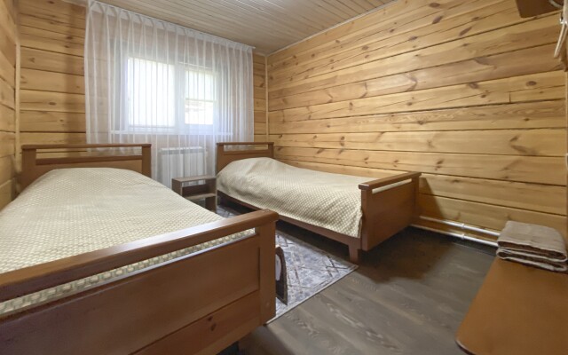 Гостевой двор на Дачной