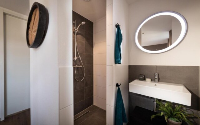 Kids Special 8p in Thorn