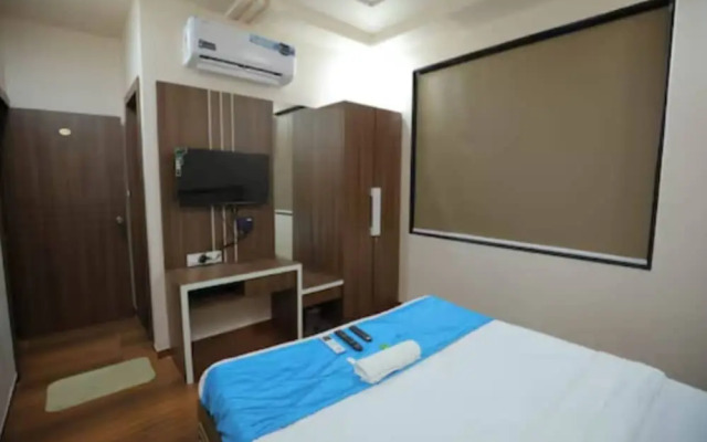 Hotel Raviraj Palace Rajkot