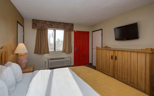 Rodeway Inn Near AZ State University
