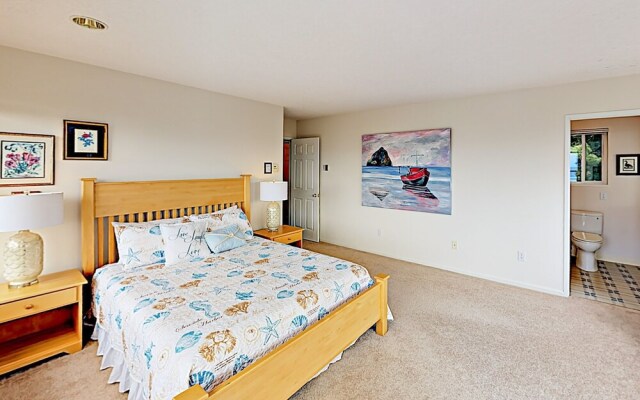 5870 Cloverdale - 4 Br Home