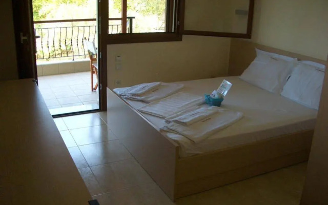 Athos Bay Villa