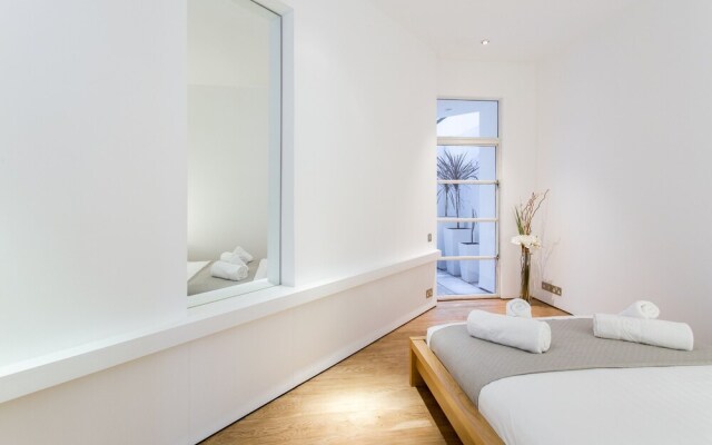 Oxford Circus Apartments