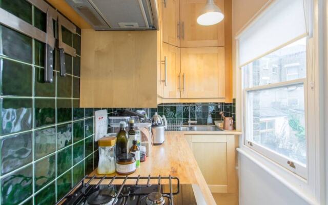 1 Bedroom Flat In Canonbury Islington