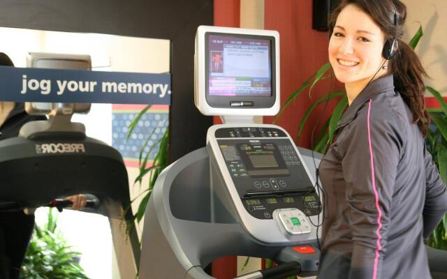 Hampton Inn Greensboro-Airport