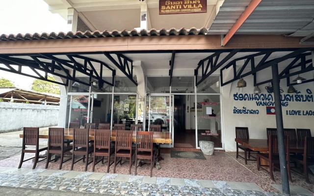 VangVieng Santara Hotel