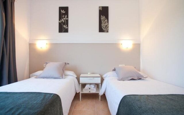 Apartamentos Ses Veles
