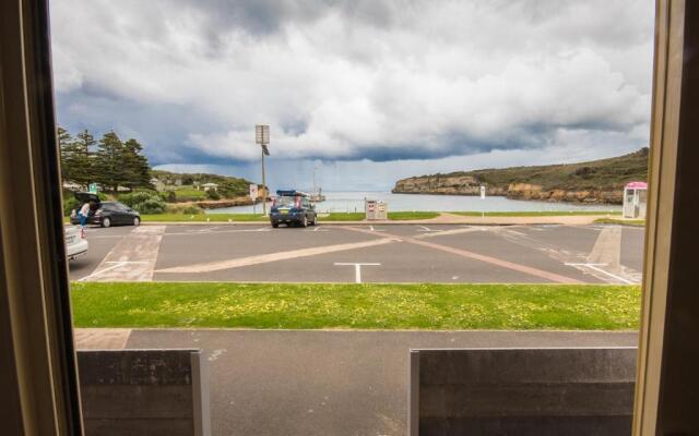 Bayview no 2 - Next to the Beach