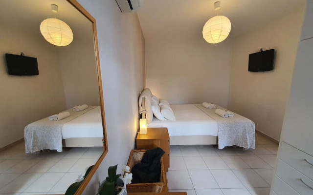 Karaoulanis apartments