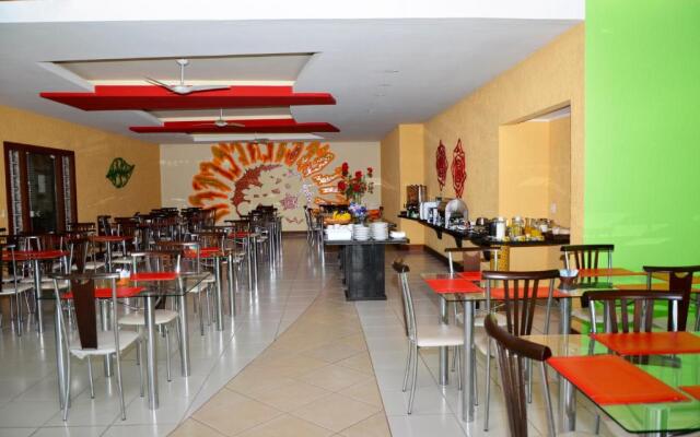 Hotel Girassol