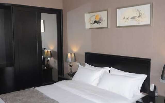 Starway Hotel