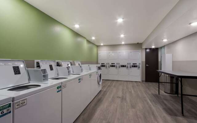 Woodspring Suites Chandler Airport
