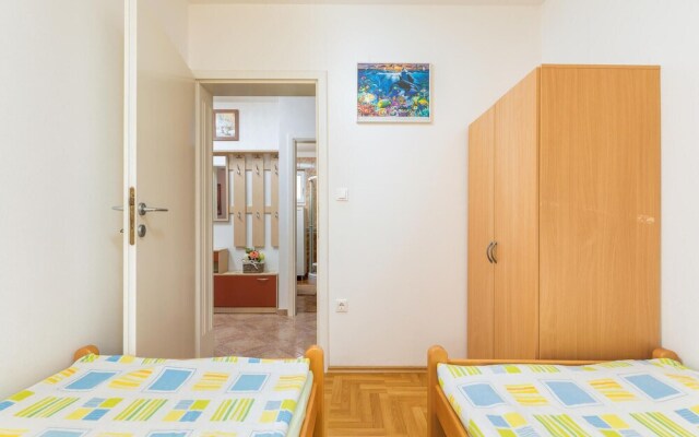 Stunning Apartment in Fazana With Wifi and 2 Bedrooms
