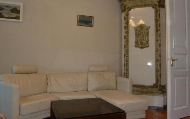 Ezera street apartment 9