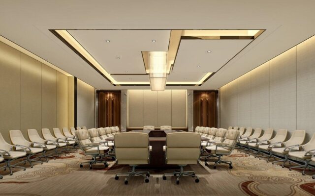 Crowne Plaza Moscow - Park Huaming by IHG