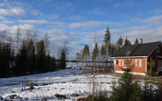 Tiiringolf Cottages