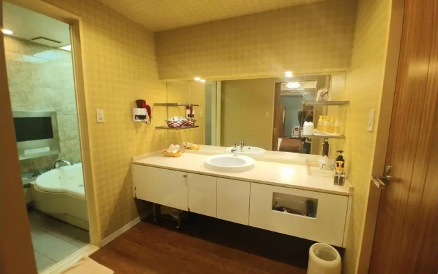 Hotel Allure (Adult Only)