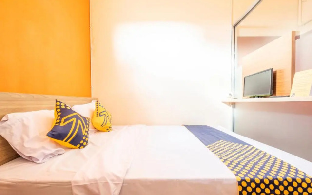 SPOT ON 2080 Rumah Kita Residence