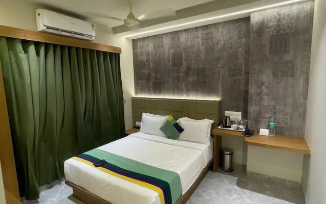 Hotel T2 Grand