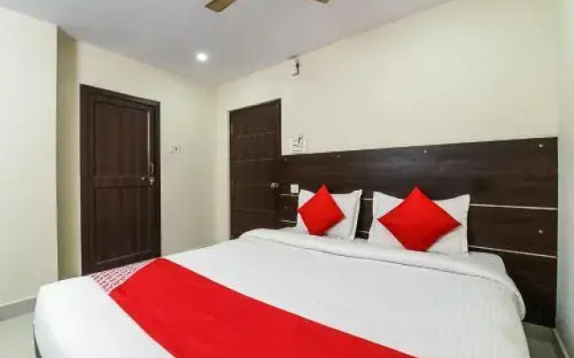 B Hotel by OYO Rooms