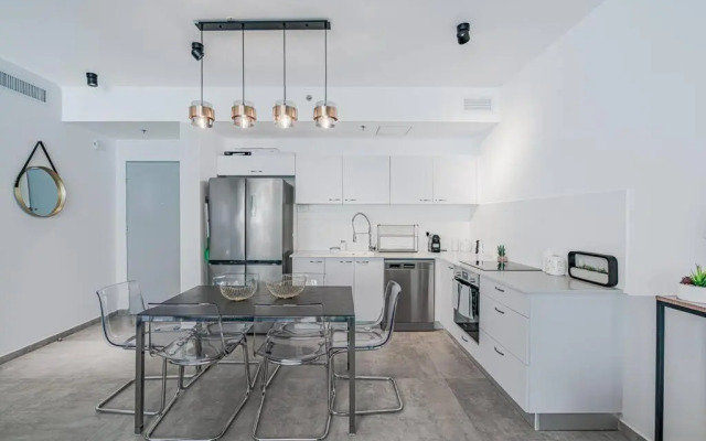 New 2BR in Kompert by Holiday-rentals
