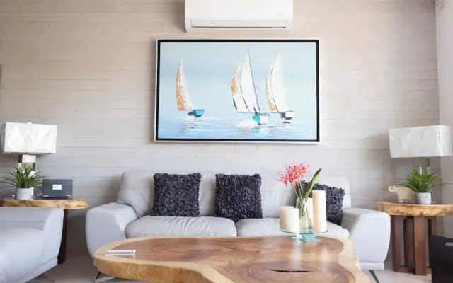 Three New Beautiful Villas In Punta Cala