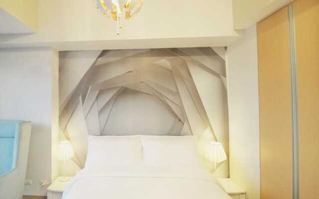 MaxStays - Max Style @ One Eastwood Avenue