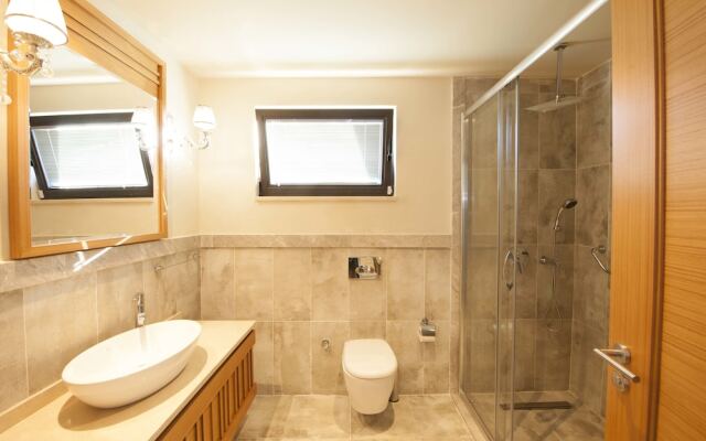 Vhillas Private Luxury Villa Mana