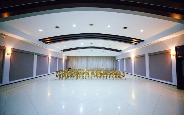 InHouse Select Hacienda Tres Rios