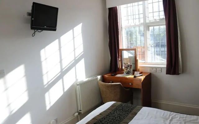 Fairways Inn