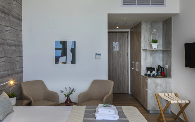 Leonardo Plaza Cypria Maris Beach Hotel & Spa
