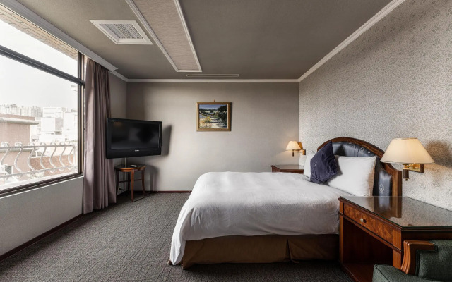 Hotel j Metropolis